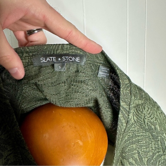 Slate & Stone Textured Palm Leaves Pocket T Shirt - Picture 2 of 8